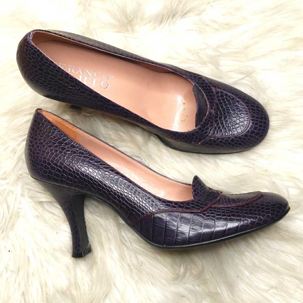 FRANCO SARTO PLUM CROC EMBOSSED PUMPS SZ 9